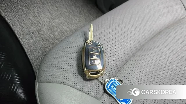 Hyundai The New Grand Starex 2019 Серебряный из Кореи, фото 6