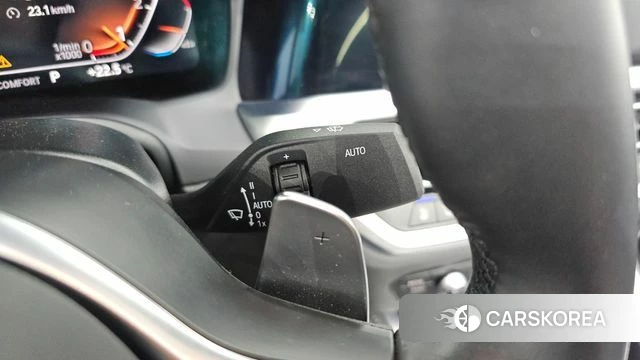 BMW 4 Series (G22) 2022 Светло-серебряный цвет из Кореи, фото 6