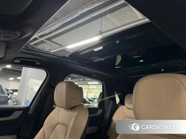 Porsche Cayenne (PO536) 2026 Черный из Кореи, фото 6