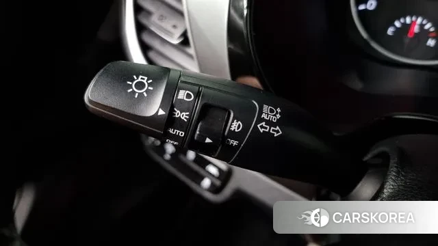 Kia Seltos 2019 Белый из Кореи, фото 6