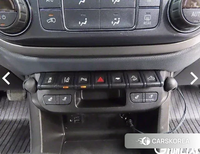 Chevrolet (GM Daewoo) Real New Colorado 2021 Черный из Кореи, фото 6