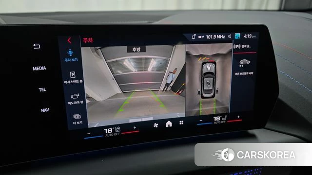 BMW 2 Series Gran Coupe (F74) 2025 Светло-серебряный цвет из Кореи, фото 6