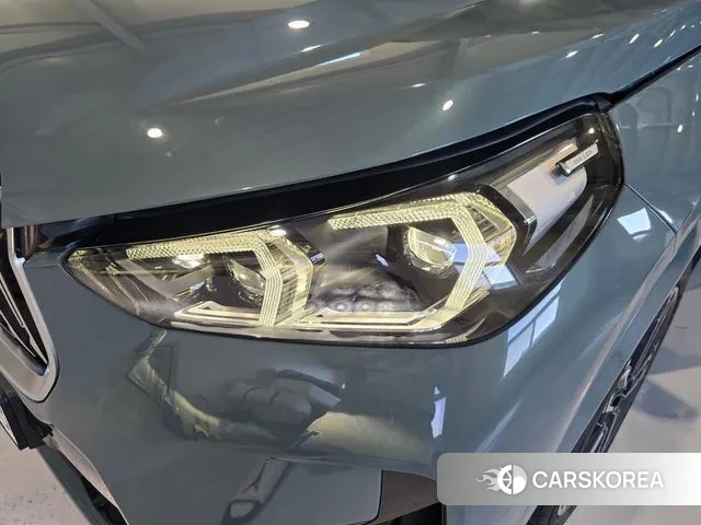 BMW X1 (U11) 2025 Цвет галактики из Кореи, фото 6