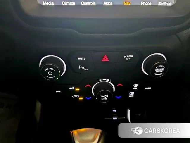 Jeep Renegade id 3169616 из Кореи 6