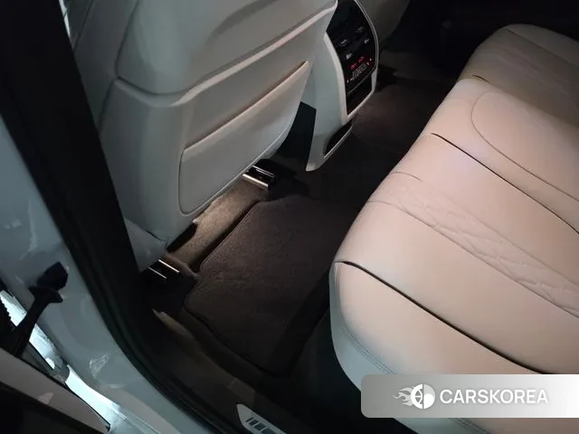 BMW X6 (G06) 2025 Белый из Кореи, фото 6