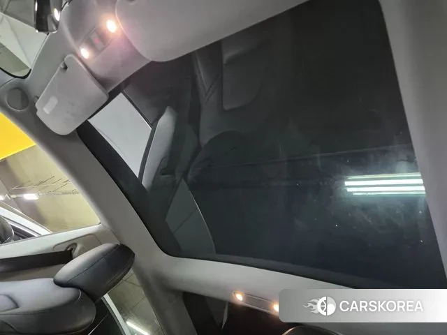 Tesla Model 3 2020 Белый из Кореи, фото 6