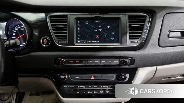 Kia The New Carnival 2018 Серый из Кореи, фото 6
