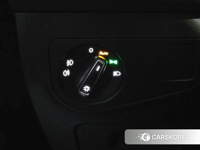 Volkswagen Tiguan second Generation 2020 Серый из Кореи, фото 6