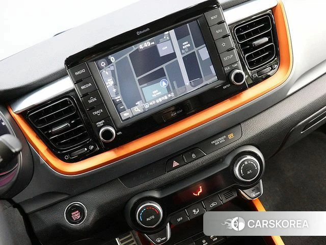 Kia Stonic 2019 Белый из Кореи, фото 6