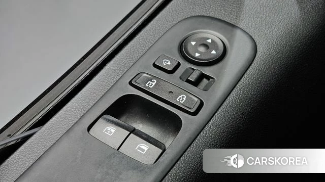 Hyundai Staria 2022 Серебряный из Кореи, фото 6