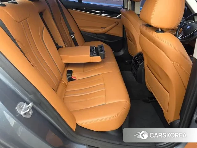 BMW 5 Series (G30) 2019 Серый из Кореи, фото 6