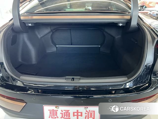 Toyota Crown SportCross 2025 Другой из Китая, фото 6