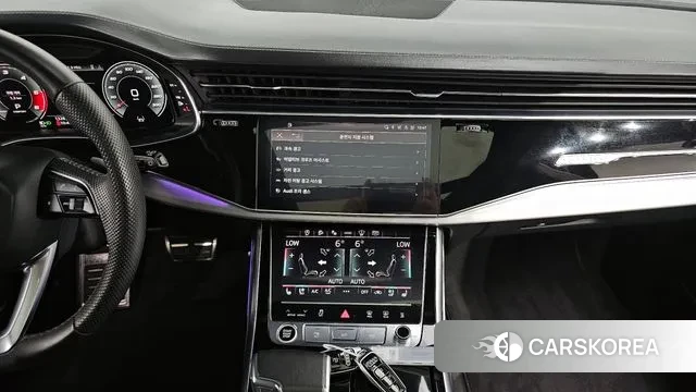 Audi Q8 (4M) 2021 Черный из Кореи, фото 6