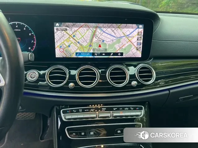 Mercedes-Benz E-Class W213 2021 Черный из Кореи, фото 6