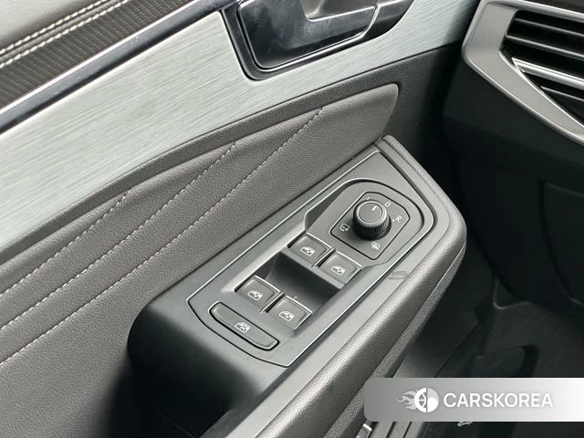 Volkswagen Lanjing 2023 Черный из Китая, фото 6