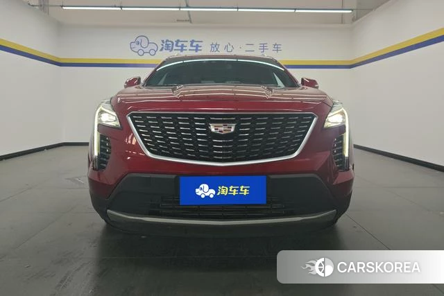 Cadillac XT4 2022 Красный из Китая, фото 6