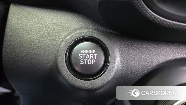 Hyundai Venue 2019 Красный из Кореи, фото 6