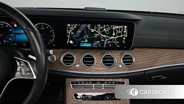 Mercedes-Benz E-Class W213 2022 Черный из Кореи, фото 6