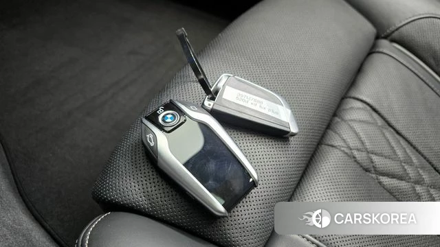 BMW 5 Series (G30) 2020 Серый из Кореи, фото 6