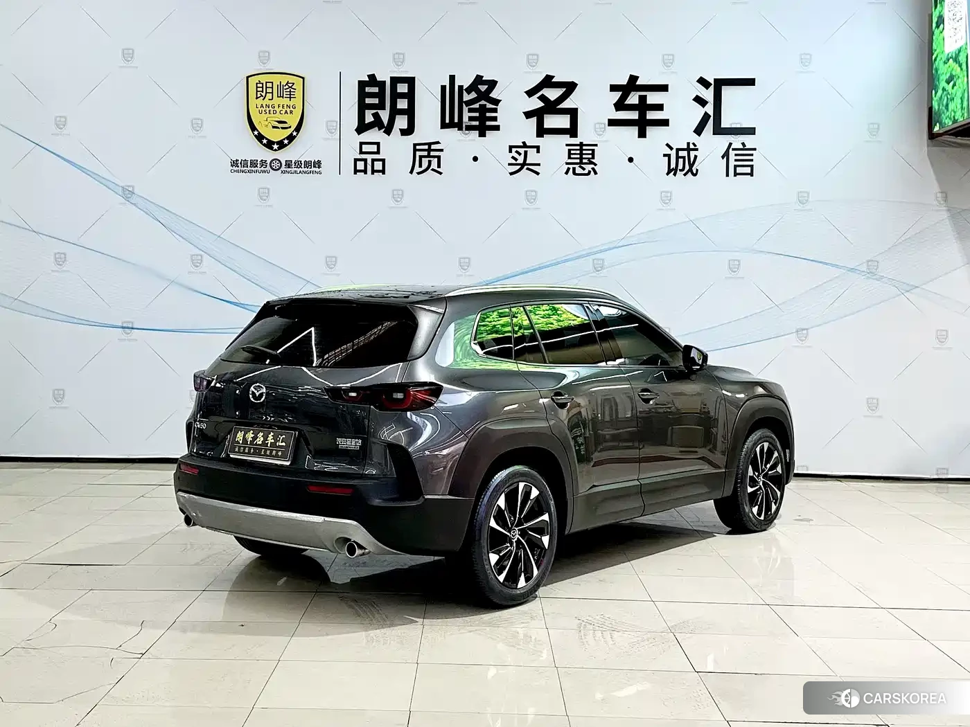 Mazda CX-50 2024 Silver/gray из Китая, фото 6