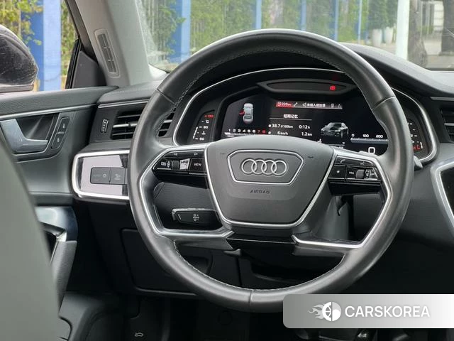 Audi A7L 2022 Черный из Китая, фото 6