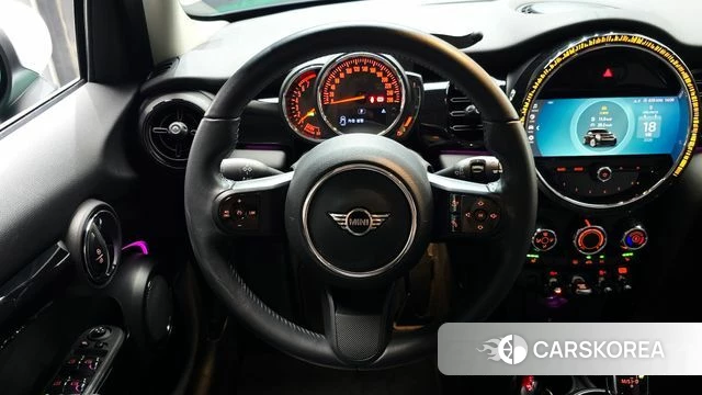Mini Cooper 2022 Зеленый из Кореи, фото 6