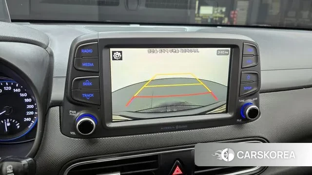 Hyundai Kona 2019 Серебристо-серый из Кореи, фото 6