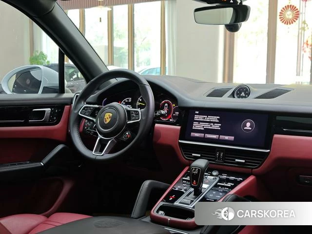 Porsche Cayenne E-Hybrid 2022 Белый из Китая, фото 6