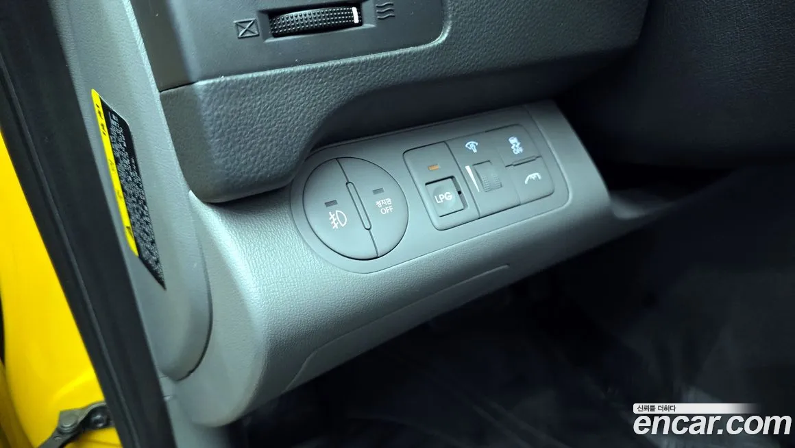 Hyundai The New Grand Starex 2018 Желтый из Кореи, фото 6