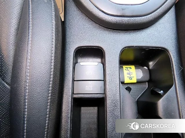 Kia The New K3 2nd generation 2021 Белый из Кореи, фото 6