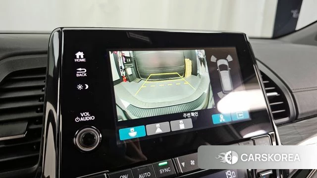 Honda Odyssey 2023 Белый из Кореи, фото 6