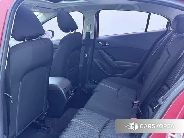 Mazda 3 Angkesaila 2018 Красный из Китая, фото 6