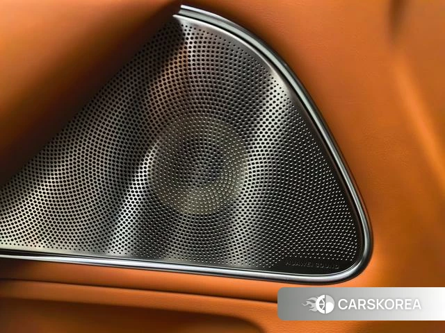 AITO Ask the world M8 2025 Зеленый из Китая, фото 6