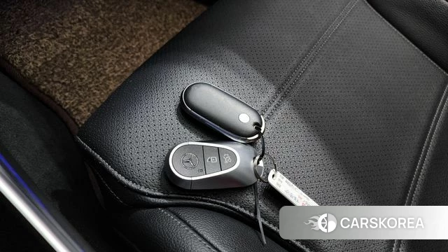 Mercedes-Benz C-Class W206 2022 Синий из Кореи, фото 6