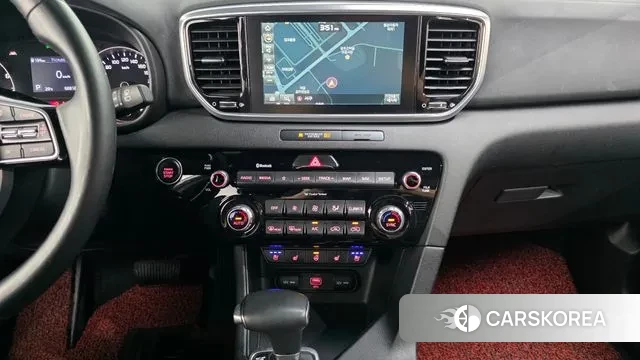 Kia Sportage The Bold 2018 Белый из Кореи, фото 6