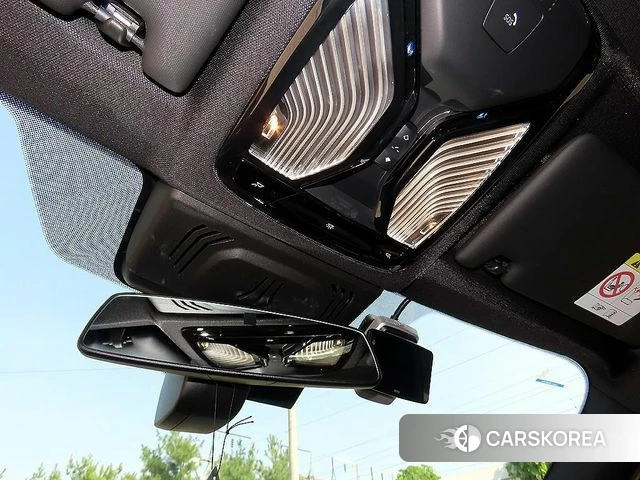 BMW 3 Series (G20) 2025 Серебристо-серый из Кореи, фото 6