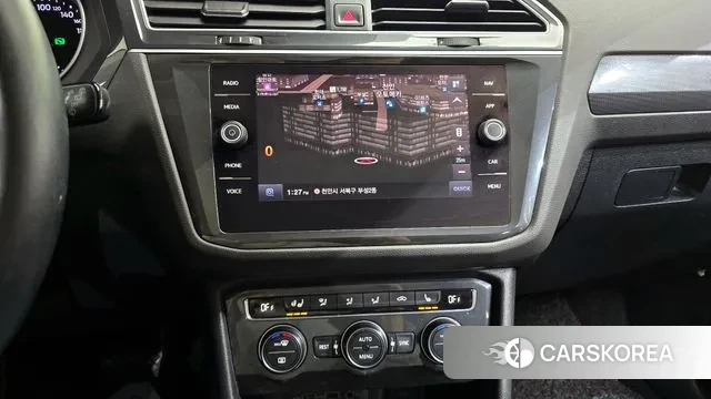 Volkswagen Tiguan second Generation 2020 Черный из Кореи, фото 6