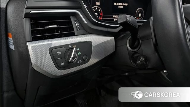 Audi A4 (B9) 2018 Белый из Кореи, фото 6