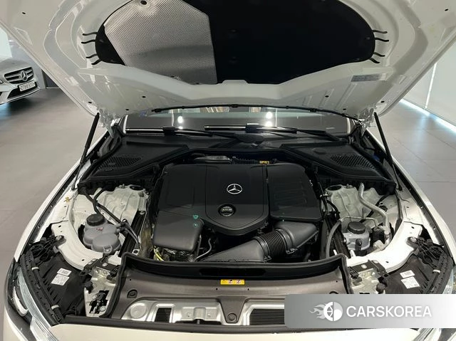 Mercedes-Benz E-Class W214 2026 Белый из Кореи, фото 6