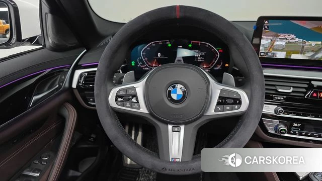 BMW 5 Series (G30) 2023 Белый из Кореи, фото 6