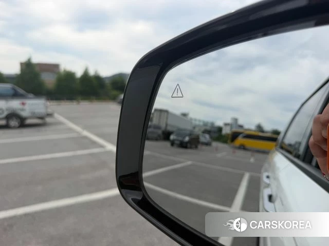 Kia Carnival 4th generation 2023 Белый из Кореи, фото 6