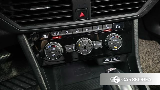 Volkswagen 7th Generation of Jetta 2021 Серый из Кореи, фото 6
