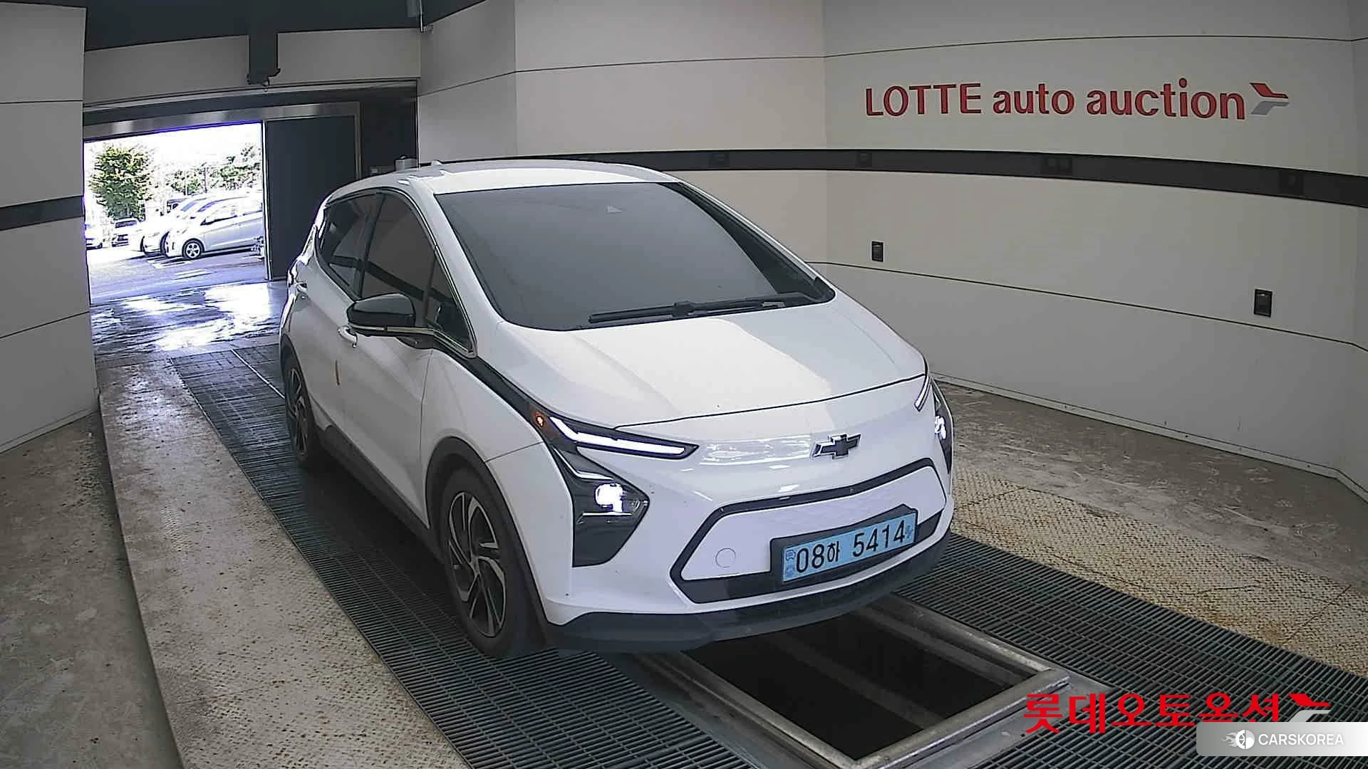 Korea G M Bolt (EV) 2022 Pure White из Кореи, фото 6