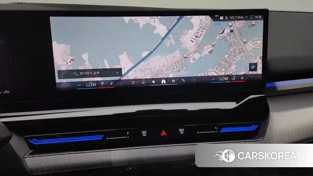 BMW 5 Series (G60) 2024 Светло-серебряный цвет из Кореи, фото 6