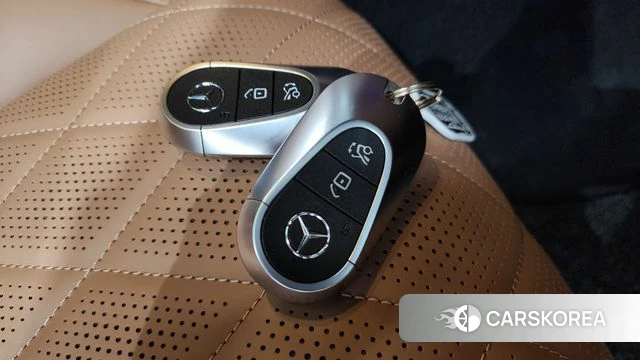 Mercedes-Benz E-Class W214 2024 Серебряный из Кореи, фото 6