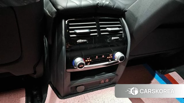 BMW 5 Series (G30) 2022 Белый из Кореи, фото 6