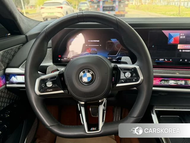 BMW 7 series 2023 Черный из Китая, фото 6