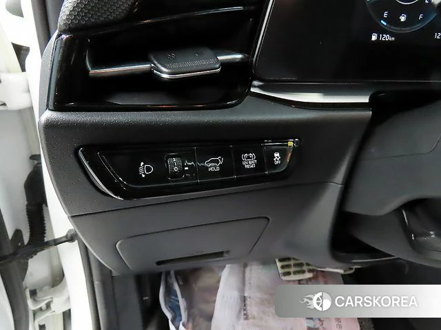 Kia Di Ol Nu Niro 2022 Белый из Кореи, фото 6