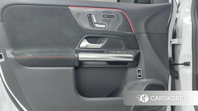 Mercedes-Benz GLA - Class H247 2022 Белый из Кореи, фото 6