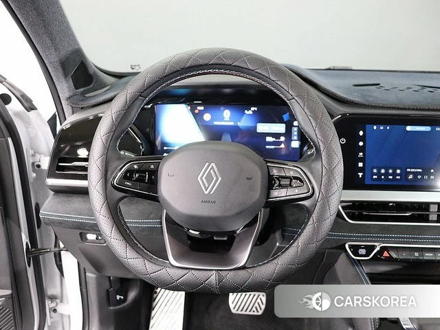 Renault Korea (Samsung) Grand Coleos 2025 Серебристо-серый из Кореи, фото 6